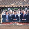 越南领导代表赴平定省出席玉回-栋多大捷230周年纪念典礼