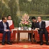 中国天津市市委书记李鸿忠接见越南驻中国大使馆代表团