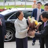 老挝国会主席巴妮·雅陶都参观访问越南Vingroup集团