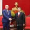 越共中央经济部部长会见俄罗斯天然气工业公司高级代表团