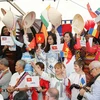 越南特色文化亮相法国塞納-馬恩省Yèbles市法语节