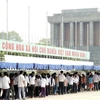 越南5天假期期间胡志明主席陵墓游客到访量4.5万多人次