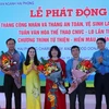 越南各地纷纷举行2019年工人月各项切实活动