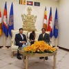 越南跨部门工作代表团访问柬埔寨