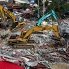 柬埔寨一在建七层建筑倒塌致多人伤亡