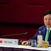 范平明在第20届东盟与中日韩外长会上讲话
