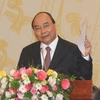 越南政府总理阮春福:严格处理“有名无实”的大学