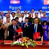 越南坚江省与柬埔寨白马省加强合作