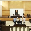  河内市人民检察院再度开庭审理Vinashin滥用职权侵占财产一案