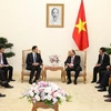 越南政府总理阮春福会见中国农业农村部部长韩长赋