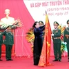阮氏金银主席出席第二总局人民武装力量英雄称号授予仪式