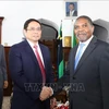 越南共产党高级代表团对坦桑尼亚进行工作访问