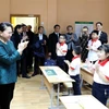 阮氏金银造访白俄罗斯首都明斯克越南语培训班
