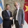 越南共产党代表团对乌拉圭和阿根廷进行工作访问