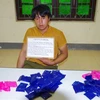 一男子非法运输1万颗合成毒品时被捕