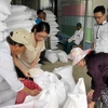 越南政府向莱州、奠边和德农三省下拨救济大米