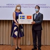 越南向瑞典赠送防疫物资
