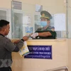  新冠肺炎疫情：老挝政府为越南公民回国创造便利
