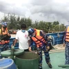 发现外国船只在越南海域进行非法交易D.O油
