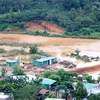 自然灾害给越南多地造成巨大损失