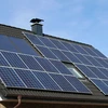 今年前8月全国所安装的屋顶太阳能发电系统2.5万个 