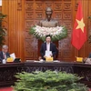 政府副总理兼外长范平明会见越南-东盟经济合作发展协会企业代表团
