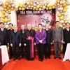 越南国会主席阮氏金银看望慰问顺化总教区