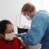 新冠肺炎疫情：旅波越南人医疗中心进行免费新冠疫苗接种