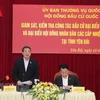 国会副主席阮德海视察安沛省的选举筹备工作