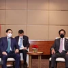 越南政府总理范明政会见文莱苏丹哈桑纳尔