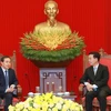 越南将同老挝一道维护和培育越老关系日益向前发展