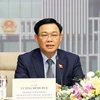 越南国会主席王廷惠与澳大利亚议会议长举行会谈