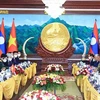 越南国家主席阮春福与老挝党中央总书记、国家主席通伦进行会谈