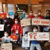 2020年东京残奥会：旅日越南人为越南运动员加油助威