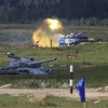 2021年国际军事比赛：越南参赛队圆满完成“坦克两项”首战任务