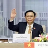 越南国会主席王廷惠与泰国国会主席举行视频会谈