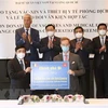 国会主席王廷惠出席疫苗和医疗物资捐赠仪式和各项合作协议签字仪式