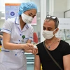 河内市外籍人士获得免费新冠疫苗接种