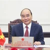 越南国家主席阮春福向少年儿童致以中秋节的祝贺