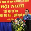 中央宣教部部长阮仲义在西宁省会见选民