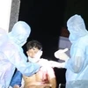 长沙镇医疗卫生中心对一名在海上工伤渔民进行急救