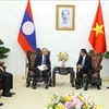 越南政府副总理黎文成会见老挝国会副主席宋玛