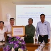 越南Agribank支持柬埔寨高棉-越南协会分会驻地建设