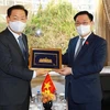 越南国会主席王廷惠会见韩国企业领导