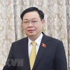 越南国会主席王廷惠出席与韩国大型集团领导的圆桌座谈会 