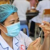 广宁省芒街市开展5岁至11岁儿童新冠疫苗接种工作