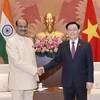 越南国会主席王廷惠与印度下议院议长奥姆·博拉举行会谈