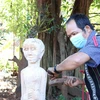 嘉莱族同胞的木雕艺术