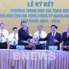 越南航空与昆嵩省合作促进投资和旅游