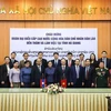 老挝国家副主席巴妮•雅陶都访问河江省